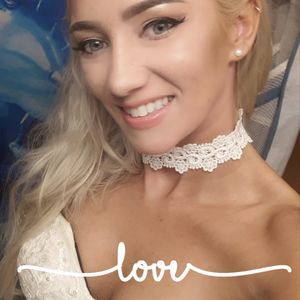 Meet your Posher, Dana